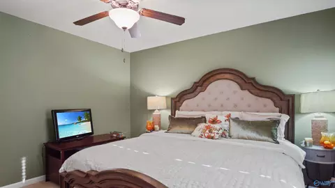 Bedroom - 115 Hidden Creek Dr, Trinity, AL 35673 photo 4 of 5