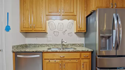 Kitchen - 115 Hidden Creek Dr, Trinity, AL 35673 photo 2 of 4