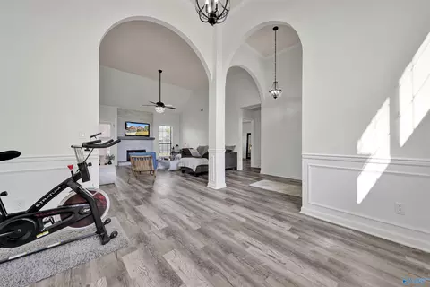208 Queens Gate, Maylene, AL 35114 photo 3