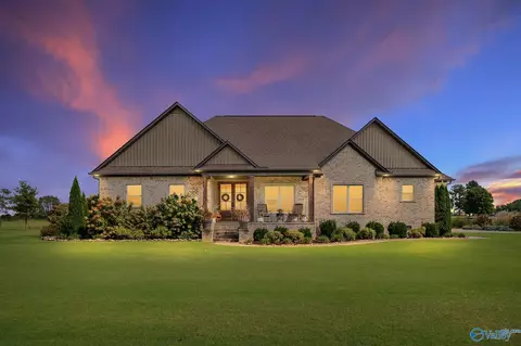 20172 Sharp Rd, Athens, AL 35613