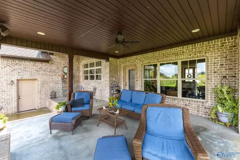 Exterior - 20172 Sharp Rd, Athens, AL 35613 photo 6 of 19
