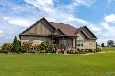 Exterior - 20172 Sharp Rd, Athens, AL 35613 photo 3 of 19