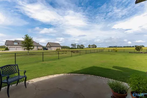 Exterior - 20172 Sharp Rd, Athens, AL 35613 photo 8 of 19