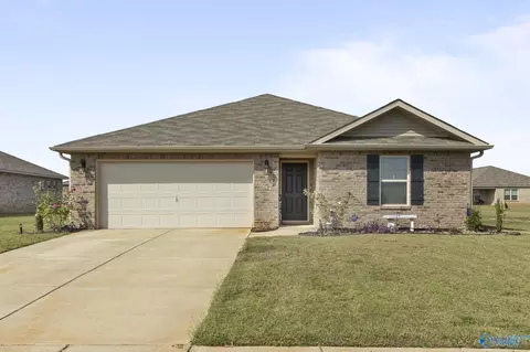 172 Tobin Ln, Hazel Green, AL 35750