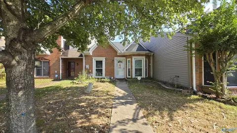2409 Brookline Ct, Decatur, AL 35603