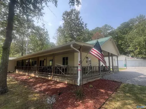 575 County Road 102, Cedar Bluff, AL 35959
