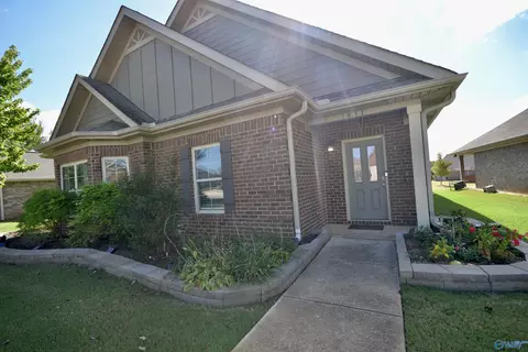 7611 Ashor Dr, Huntsville, AL 35806