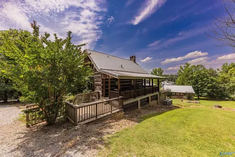 Exterior - 141 Chilcotin Rd, Langston, AL 35755 photo 6 of 7