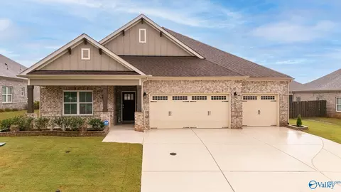 14840 Willow Rose Ln, Athens, AL 35613