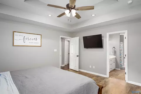 14 Old Brompton Ln, Killen, AL 35645 photo 9