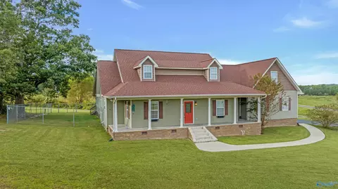 35 Williams St, Rainsville, AL 35986