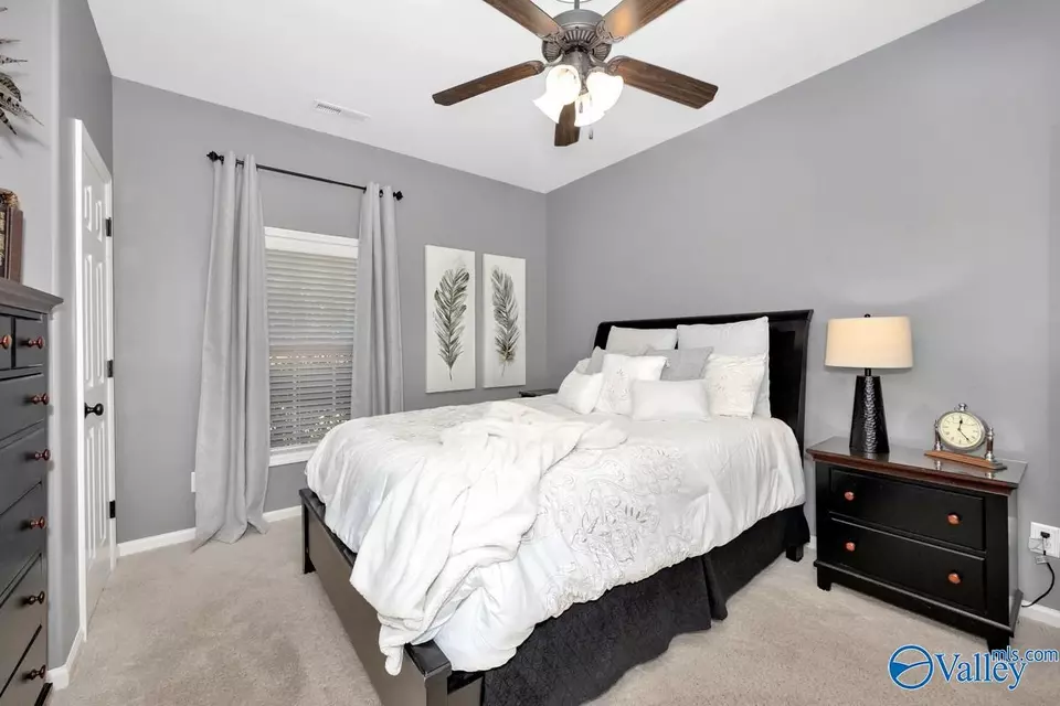 Bedroom - 7328 Mill House Walk, Madison, AL 35757 photo 2 of 5