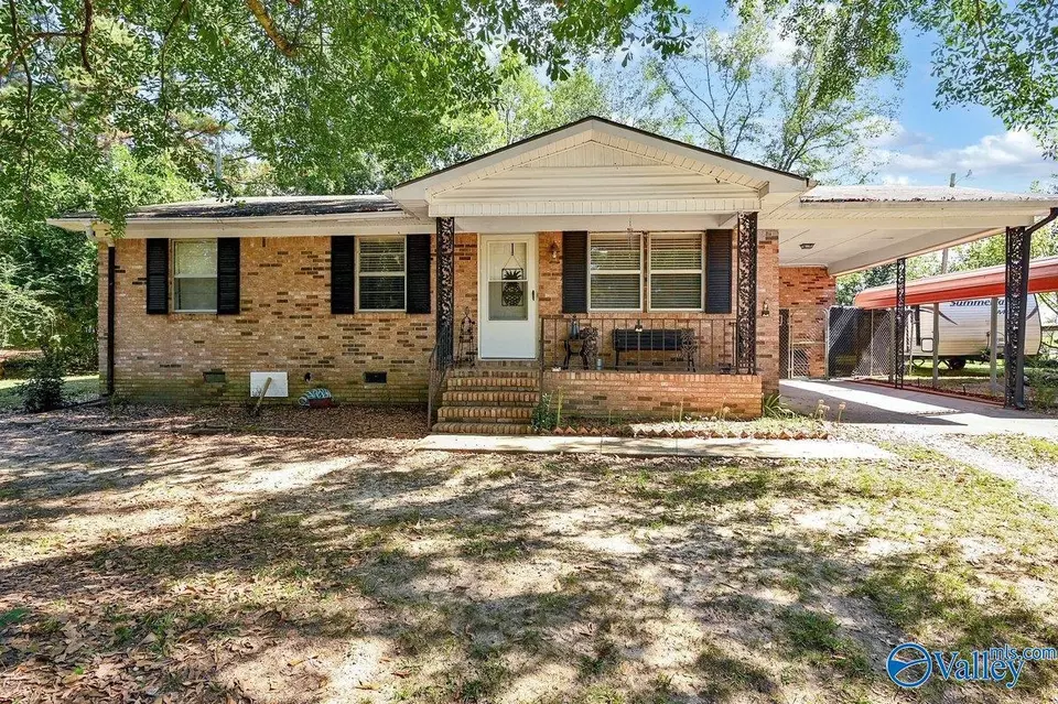 Exterior - 19954 Al Hwy 33, Moulton, AL 35650 photo 9 of 10