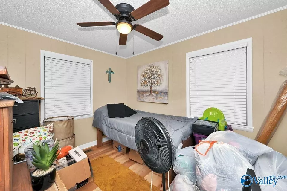 Bedroom - 19954 Al Hwy 33, Moulton, AL 35650 photo 3 of 3