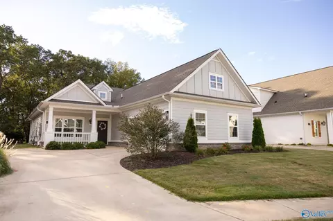 6505 Castor Dr, Madison, AL 35757