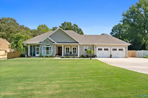 Exterior - 93 Bell Dr, Trinity, AL 35673 photo 1 of 11