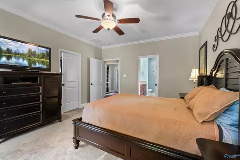 Bedroom - 93 Bell Dr, Trinity, AL 35673 photo 2 of 6