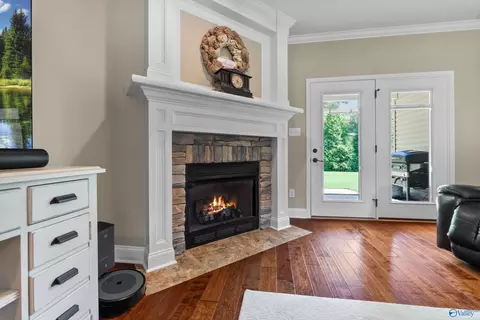 Entry Way - 93 Bell Dr, Trinity, AL 35673 photo 3 of 4