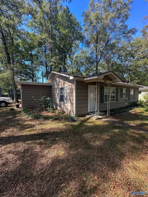 1407 20th Ave, Decatur, AL 35601