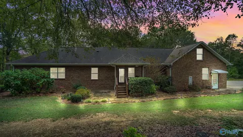 835 Watts Rd, Boaz, AL 35957