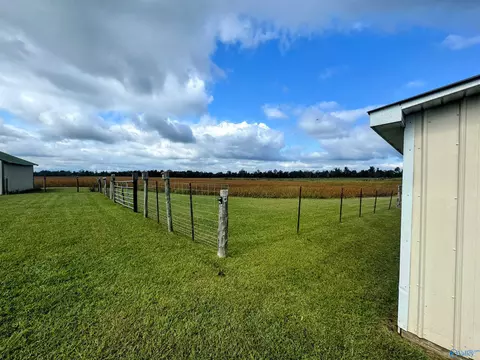 275 County Road 606, Section, AL 35771 photo 12