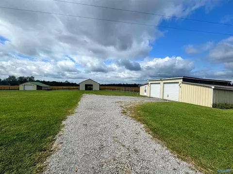 275 County Road 606, Section, AL 35771 photo 17