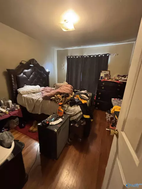 Bedroom - 1017 Third Ave, Gadsden, AL 35901 photo 2 of 2