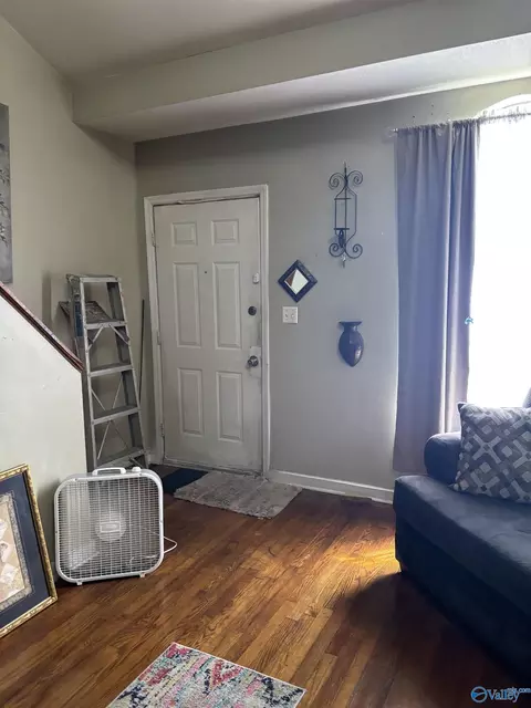 Entry Way - 1017 Third Ave, Gadsden, AL 35901 photo 1 of 2