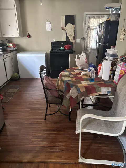 Kitchen - 1017 Third Ave, Gadsden, AL 35901 photo 1 of 9