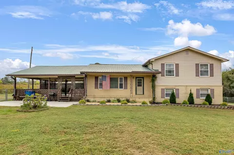 2350 Martling Gap Rd, Albertville, AL 35951