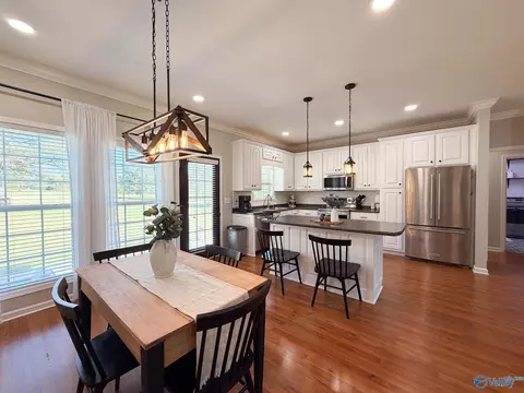 Kitchen - 567 County Road 386, Trinity, AL 35673 photo 5 of 5