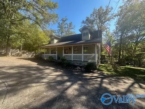 414 County Road 635, Mentone, AL 35984