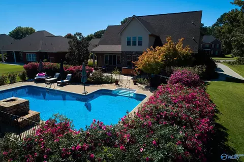 4709 Slalom Run, Owens Cross Roads, AL 35763