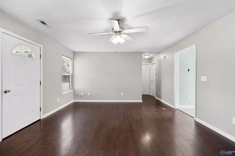396 Maple Cir, Arab, AL 35016 photo 3