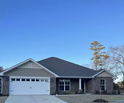 320 Carnation Ave, Meridianville, AL 35759