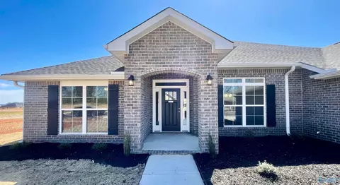 322 Carnation Ave, Meridianville, AL 35759