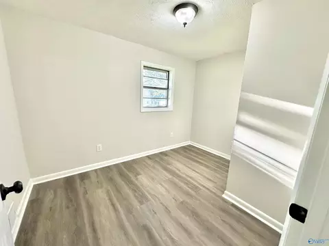 Bedroom - 29342 Easter Ferry Rd, Lester, AL 35647 photo 3 of 3