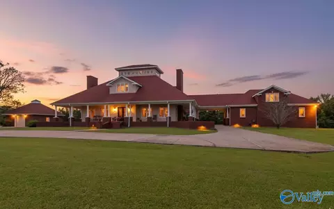 Exterior - 3280 County Road 217, Trinity, AL 35673 photo 4 of 6