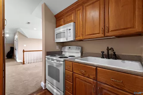 Kitchen - 3280 County Road 217, Trinity, AL 35673 photo 6 of 6