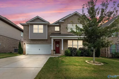 636 Magnolia Place Ln, Hartselle, AL 35640