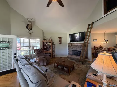285 Jordan Dr, Centre, AL 35960 photo 6