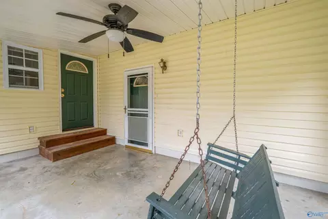 Exterior - 7159 Willow Rd, Ider, AL 35981 photo 5 of 11