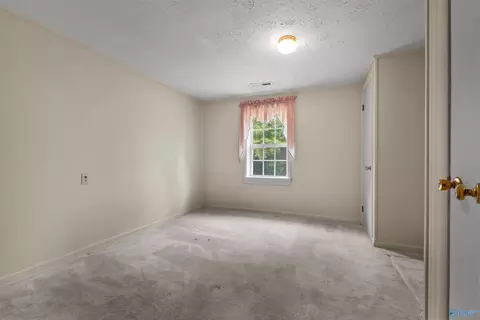 Bedroom - 7159 Willow Rd, Ider, AL 35981 photo 6 of 7