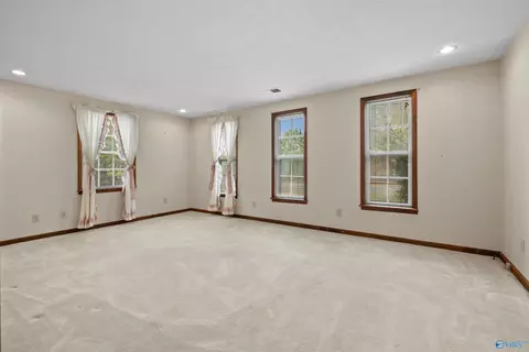 Bedroom - 7159 Willow Rd, Ider, AL 35981 photo 1 of 7