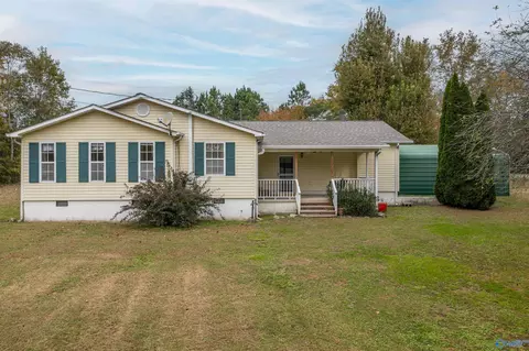 Exterior - 7159 Willow Rd, Ider, AL 35981 photo 6 of 11