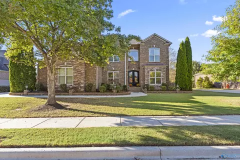 6 September Ln, Huntsville, AL 35824