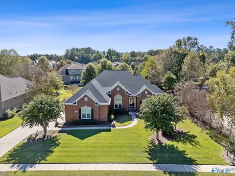 128 Holbrook Dr, Huntsville, AL 35806