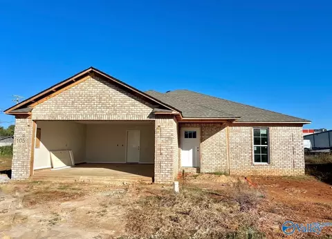 105 James Bowie Dr, Athens, AL 35611