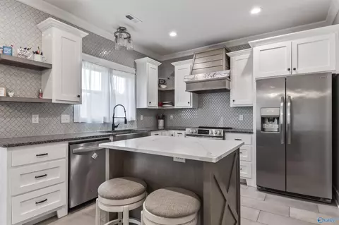 Kitchen - 245 Rustic Trce, Grant, AL 35747 photo 2 of 2