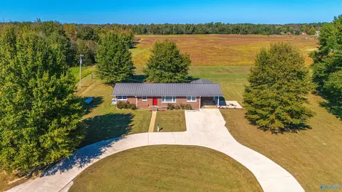 10791 Us Highway 72, Athens, AL 35611